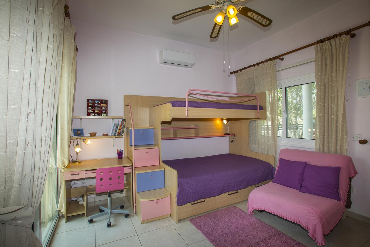 Villa Elias Ayia Napa Esterno foto